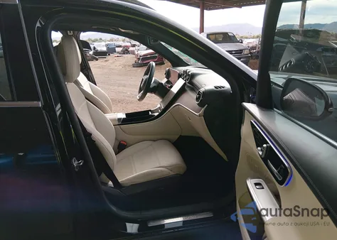 2024 Mercedes-Benz Glc 300 Suv z USA, uszkodzony, nr VIN W1NKM4GB1RF196089